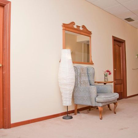 Mlc Benavente Hotel Екстериор снимка