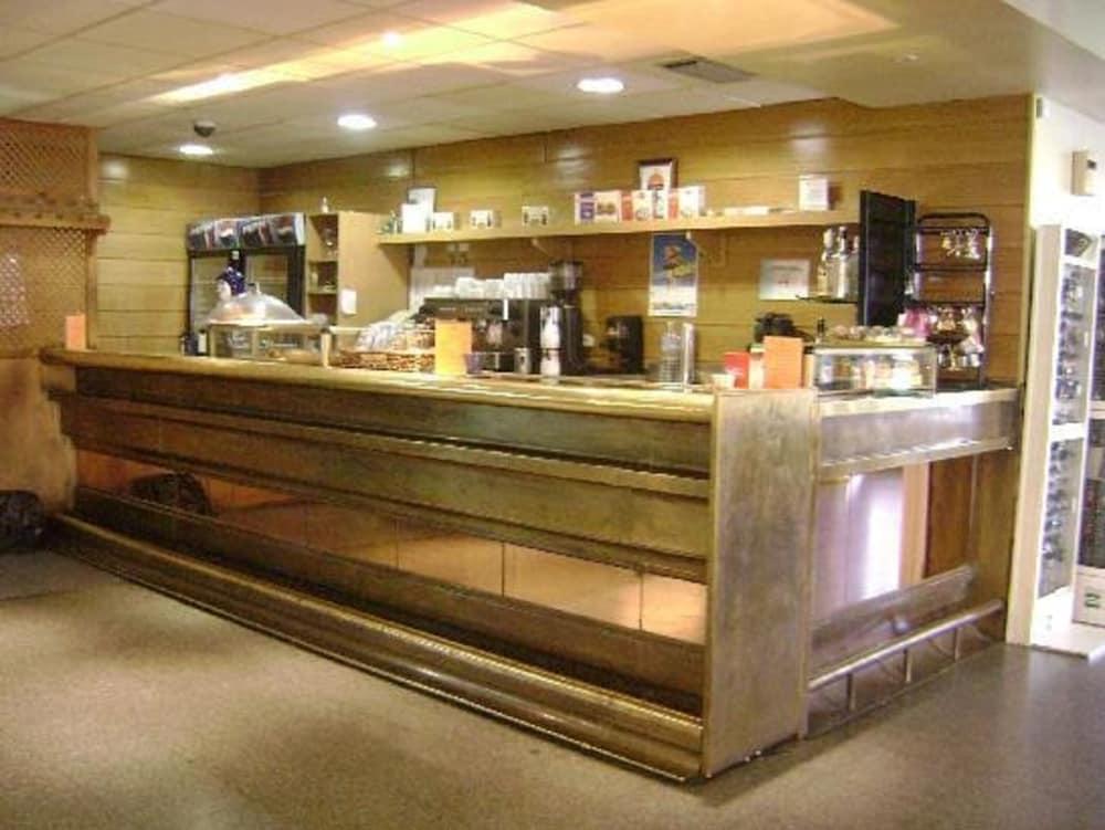 Mlc Benavente Hotel Екстериор снимка